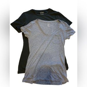 🖤2 Tops for 5$ Short Sleeve T-Shirts (2) For Price of one. Price is for BOTH!
